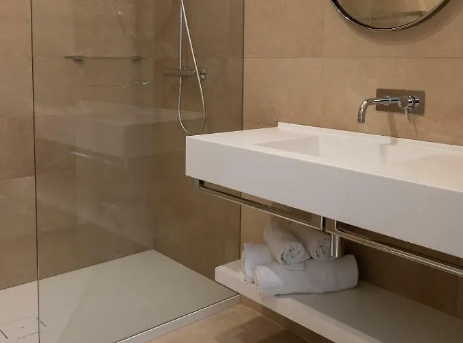Porto Vecchio * لاتيزي
