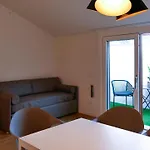 Апартаменты Porto Vecchio Лацизе